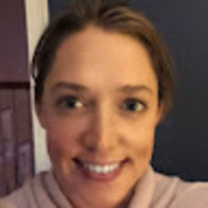 Meet your Posher, Caitlin